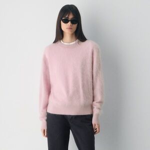 Aritzia Brushed Cashmere Relaxed Crewneck Sweater